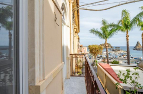 Seaview Modern Apartment with Balcony Aci Castello